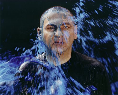 menschenskinder_Fritz Simak, Farbschüttung 2, 2003 (c) spallart