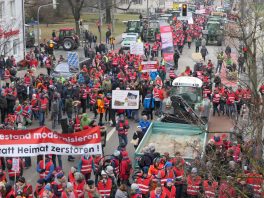 P090 DemoBrennernordzulaufLandratsamtRo