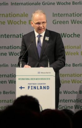 P1000054_m_HelAmb_Leppä