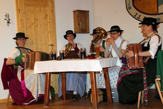 Gstanzlsingen Hittenkirchen (1)