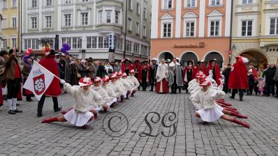 P03FaschingsgildeUmtrunkFischkuchl