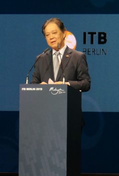 P1022943_mk_HelAmb_Mohamaddin_bin_Ketapi