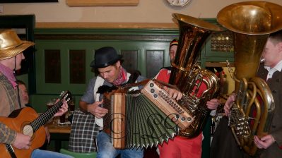 P21FaschingsgildeUmtrunkFischkuchl