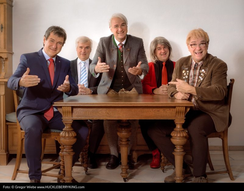 Wolfgang-Krebs-geh zu-bleib-da-Tisch-mittel-Gregor_Wiebe