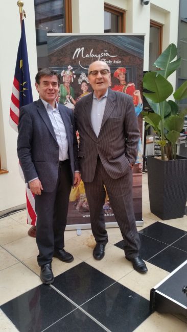 Z_HelAmb_P20190220_122313