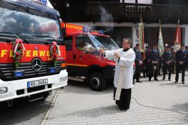 sach fahrzeugweihe03