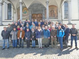 Wildenwarter vor Wallfahrtskirche Sachseln