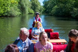 DtTrachtentag-Spreefahrt-1003139