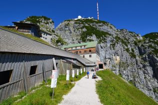 Wendelstein Hoehleneingang Fragenweg Foto Hofmann