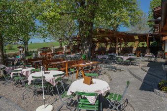 06a koll Biergarten mit Freisitz