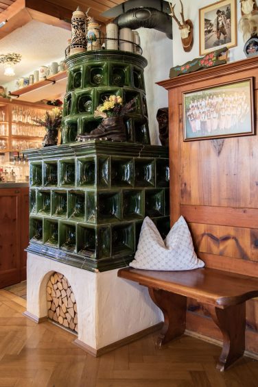 12 koll Gaststube_Cafe Pauli01