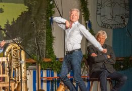 D_Rechlberger Polt Well brüder Michael Well Gerhard Polt Irish Dance -03