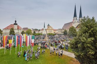 kl-Gautrachtenfest Tourismusbüro (Johann Dirschl)