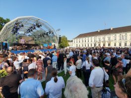 HelAmb_k_P20190830_170216