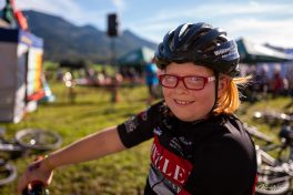 Charity-Marcus-Burghardt-1910144