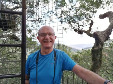 abf5c12e-2ce5-49a0-babe-5923187dc77a