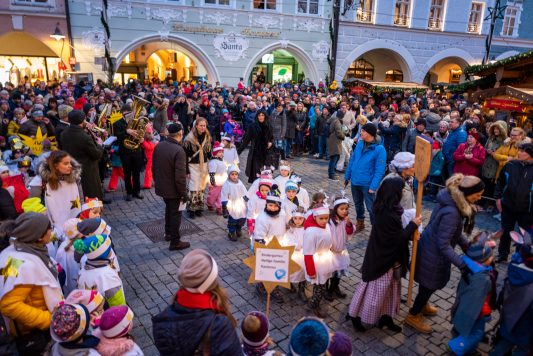 Christkindlmarkt-Rosenheim-1930206