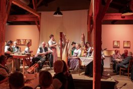 Hoagart-Moarhof-1930419