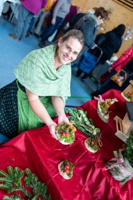 Weihnachtsbasar-Frauengemeinscahft-1930599