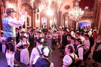 OideWiesnBuergerball_DeutschesTheaterMuenchen_2017_c_T_Schmidt__7_