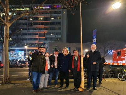 20200101_003338_mk_HelAmb