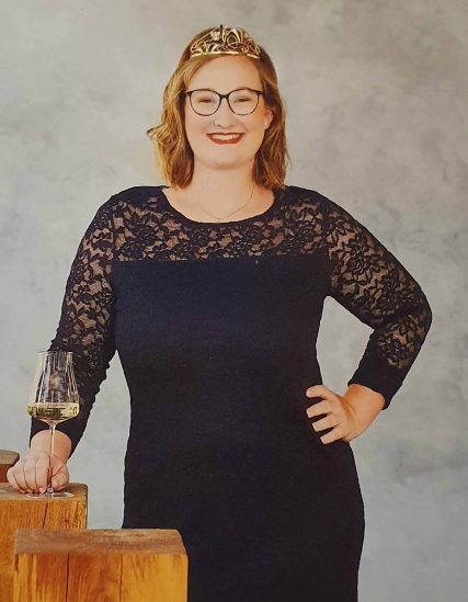 20200130_010249_mk_Autogrammkarte_von_Laura_Tullius_Nahe_Weinkönigin_2020