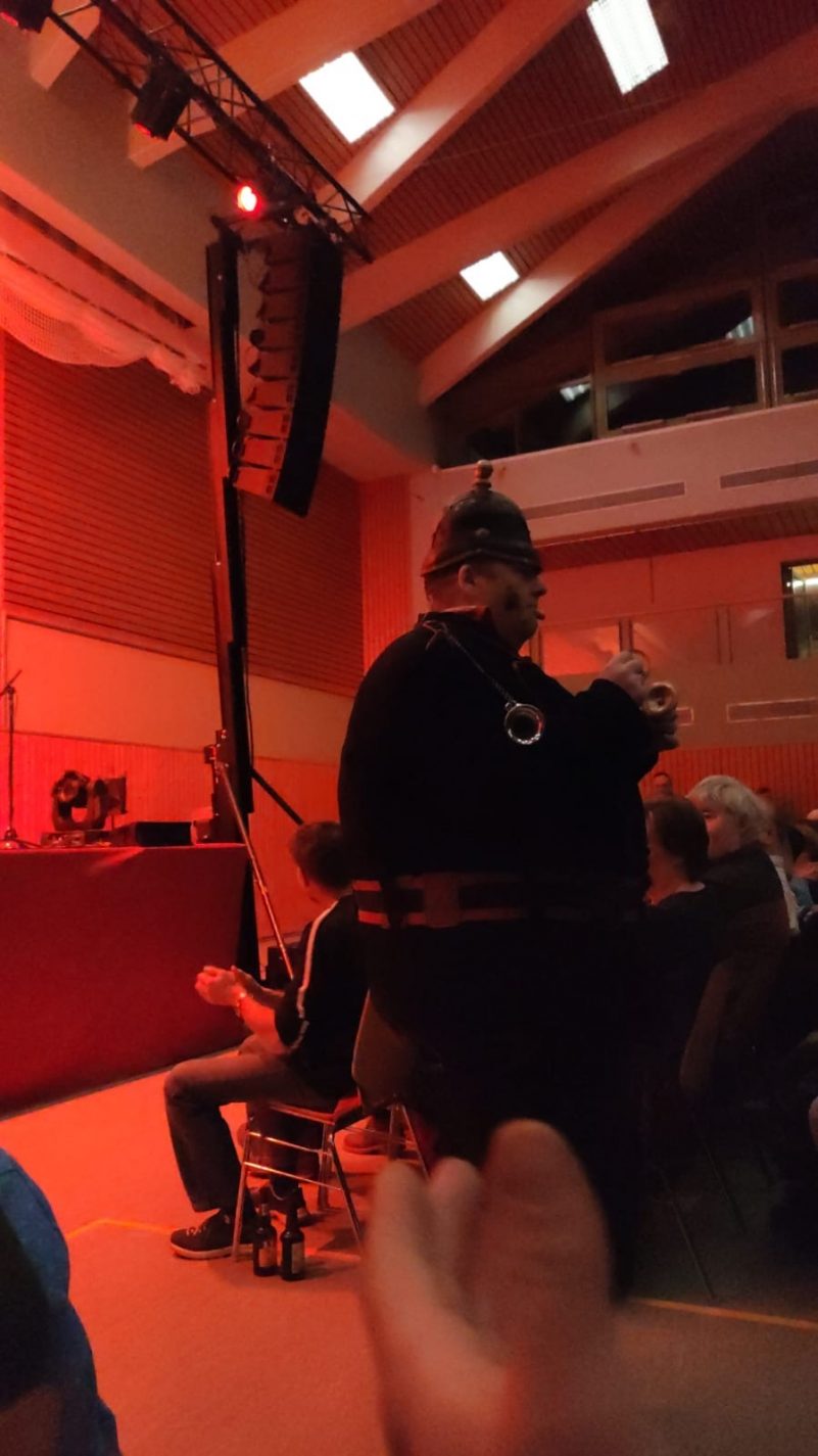 e810ae63-8b85-4e7c-8cac-824f3851e52a