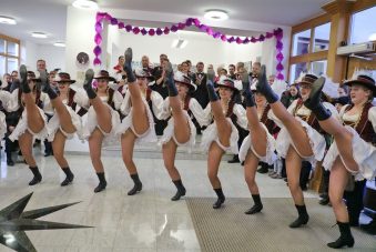 2020.02.15 182511_011