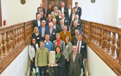 20Runder Tisch Foto 1 kl