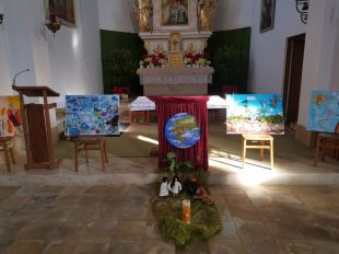 22a3be69-34fe-4164-8994-6820acb4d203