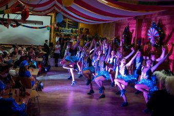 Faschingsball-1980409