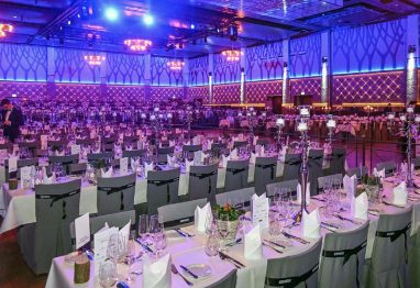 Schwarz-Weiss-Ball (1)