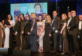 Schwarz-Weiss-Ball (15)