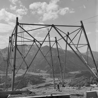 Stützenbau Foto Bogner