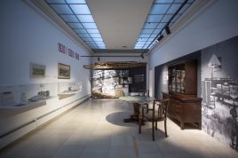 Made in Rosenheim, Blick in die Ausstellung, 20er bis 40er Jahre, Saal 4, Foto Martin Weiand