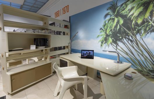 Made in Rosenheim, Blick in die Ausstellung, 60er und 70er Jahre, Saal 6, Foto Martin Weiand