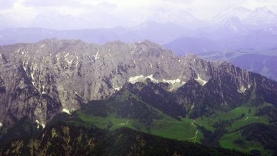 10-br-heimat-ueber-den-wolkender-wilde-kaiser-100~_v-img__16__9__xl_-d31c35f8186ebeb80b0cd843a7c267a0e0c81647