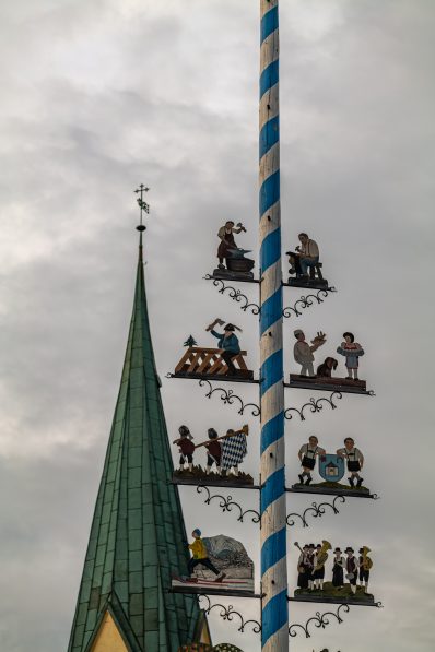 Maibaum-Toerwang-1090075