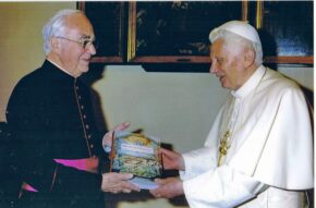 kl-Prälat Brugger - Papst Benedikt