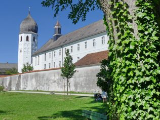 01-Kloster Frauenwörth 2