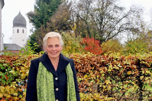 1AnnemarieBiechl-Kloster-Herbst-quer