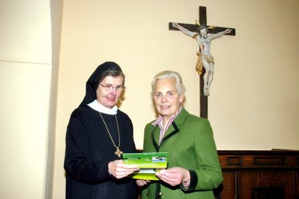 6Äbtissin-Biechl-quer