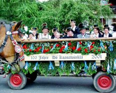 Gaufest 2001 - Ehrenwagen im Gegenzug