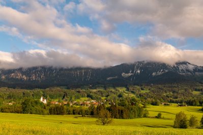 Hochries mit Schnee 2 an Eisheiligen