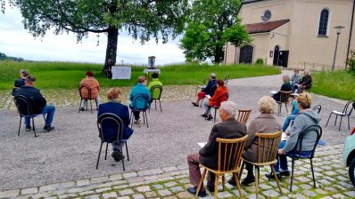 b585f693-ce4f-4a8d-97ea-36194a1e5618