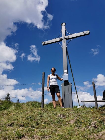 8cad893f-42a1-4c34-a095-8357223da0a5