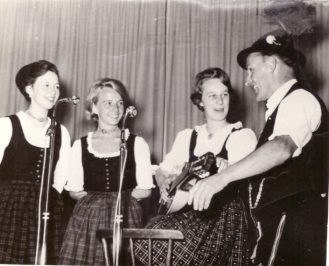 Aschauer Sängerinnen - Ernst Rupp