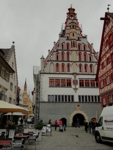 d61bfc3a-edce-42a9-b599-17b880fc28ab