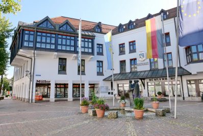 1Rathaus Prien kl