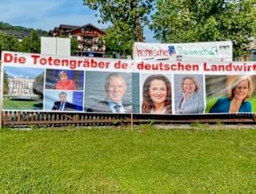 Groß-Plakat